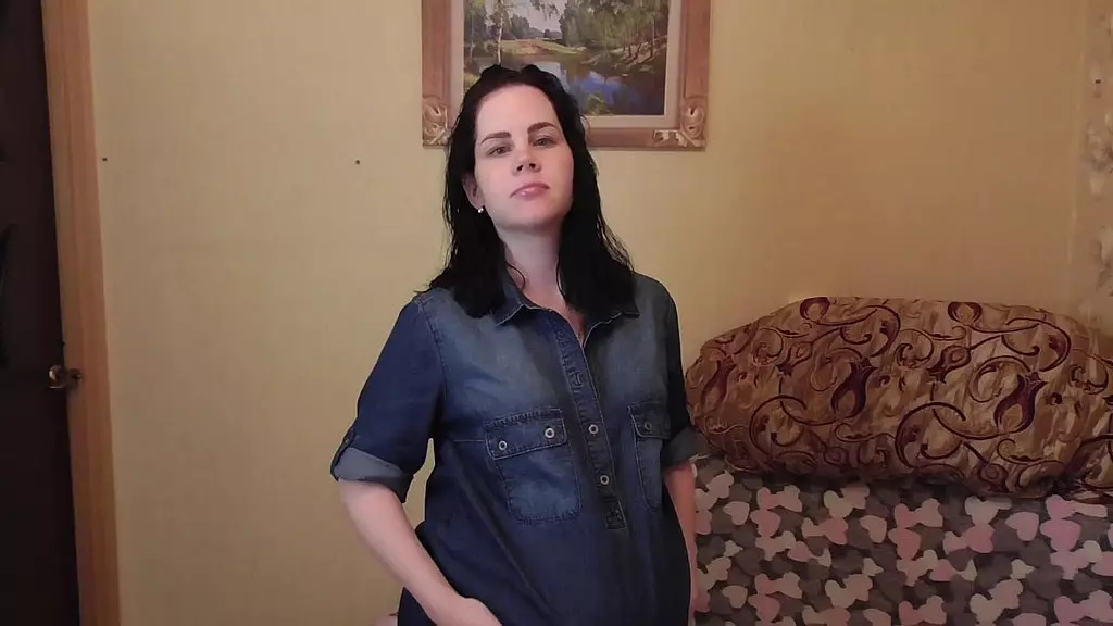 Pregnant Anna's Sultry Strip Tease & Wild Masturbation