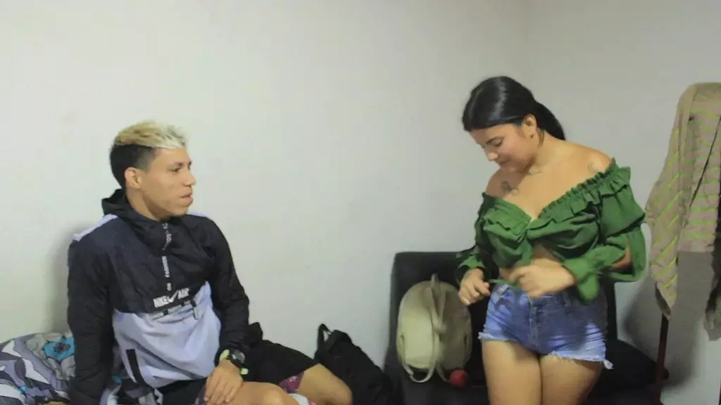 Step Cousin's Dirty Dance Lesson Ends in Facial