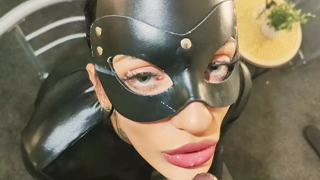 Leather Slut's BBC Obsession