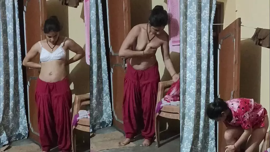 Desi Bhabhi's Anal Night Show
