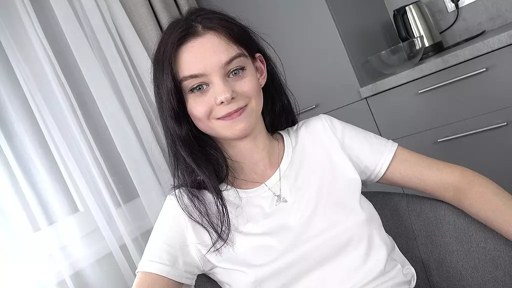 Kitty Doll's Anal Debut with Valter Karo