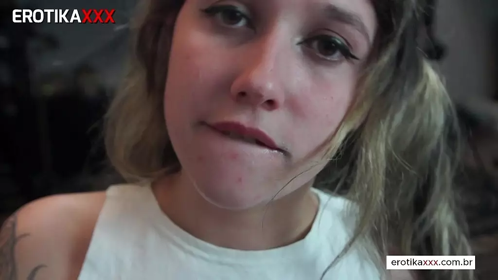 Kaya Nymphet's Drooling Blowjob and Facial