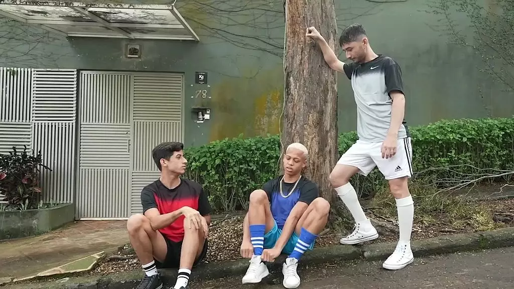 Wife's Threesome with Lucas Ferrari and Yuri Diaz