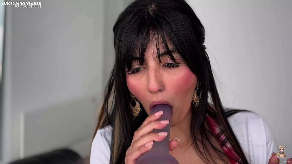 Pakistani Slut Aaliyah Yasin's Anal Adventure