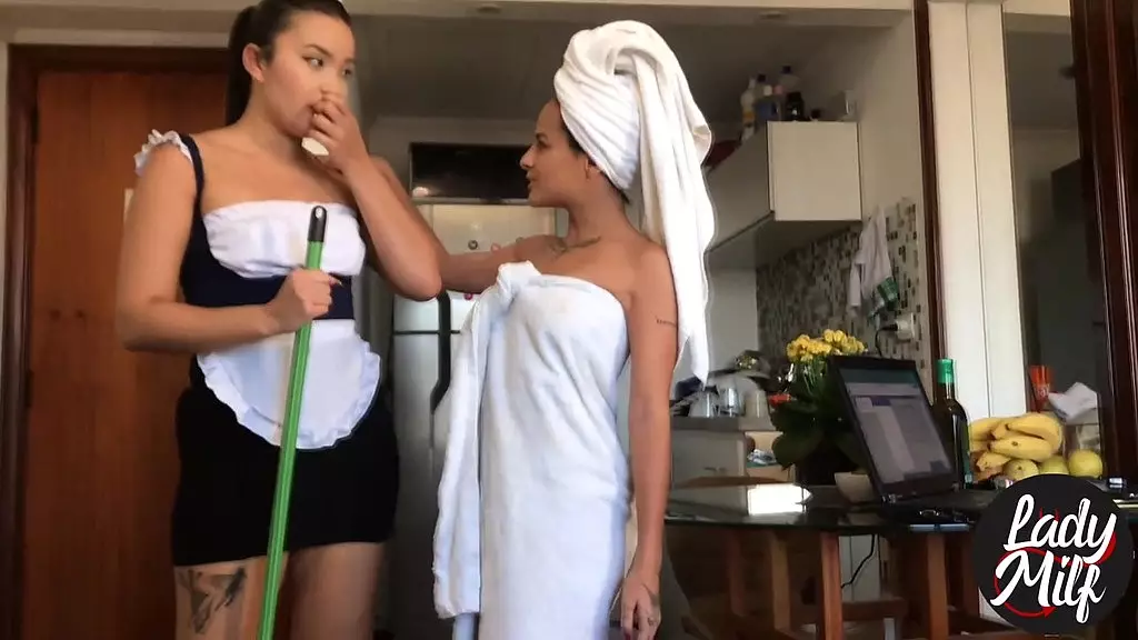 Caught in the Act: Anastasia Mistress' Wild Anal Adventure