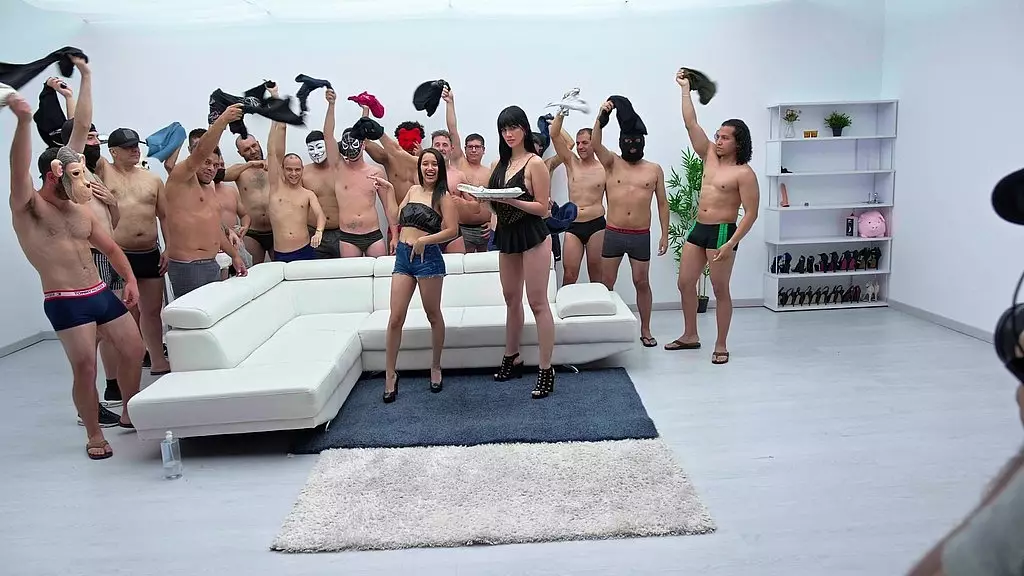 Lia Ponce Takes 20 Loads in Insane Bukkake Scene