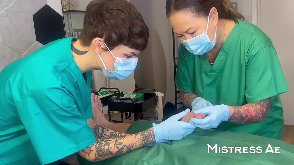 Madame Li Ying's Extreme MedFet Exam
