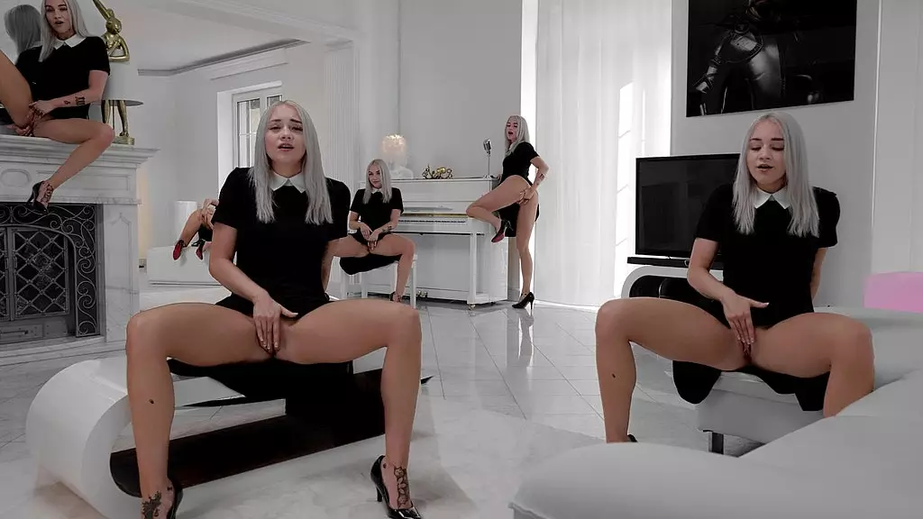 Blonde Teens Destroyed by Huge Dildos in Wild Hentai Scene