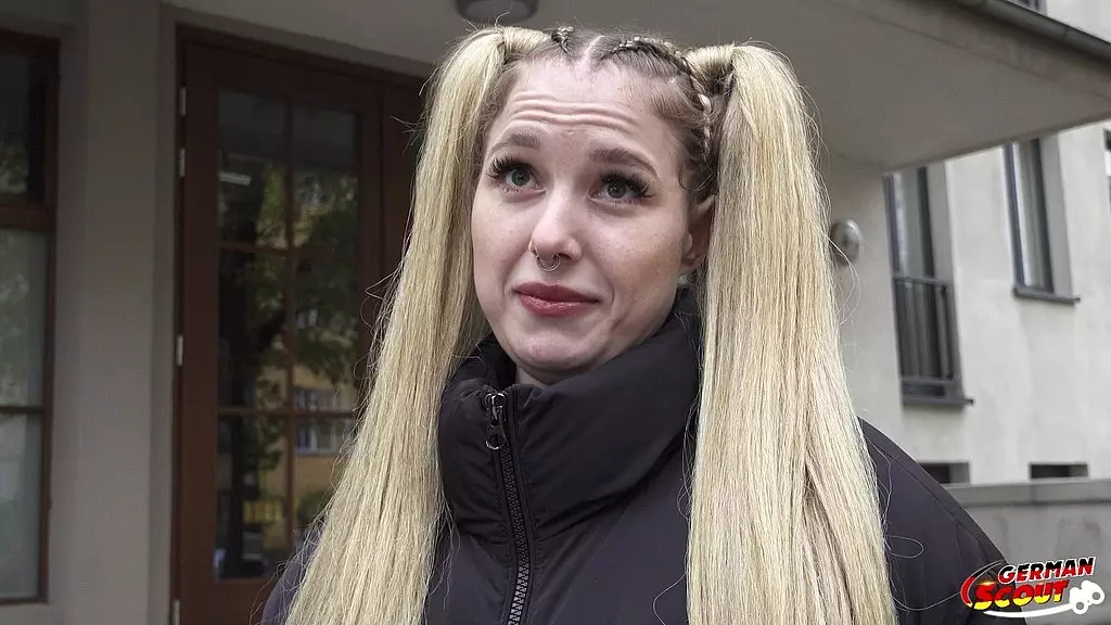 Berlin Casting: Teen Crystal White Takes Monster Cock Anal
