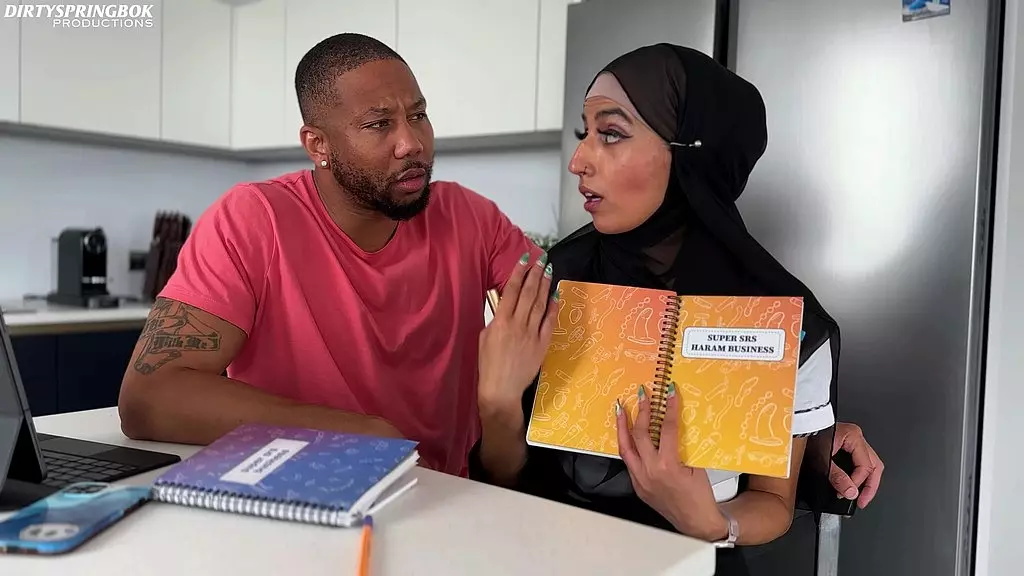 Muslim Student Aaliyah Yasin Fucked by Tutor