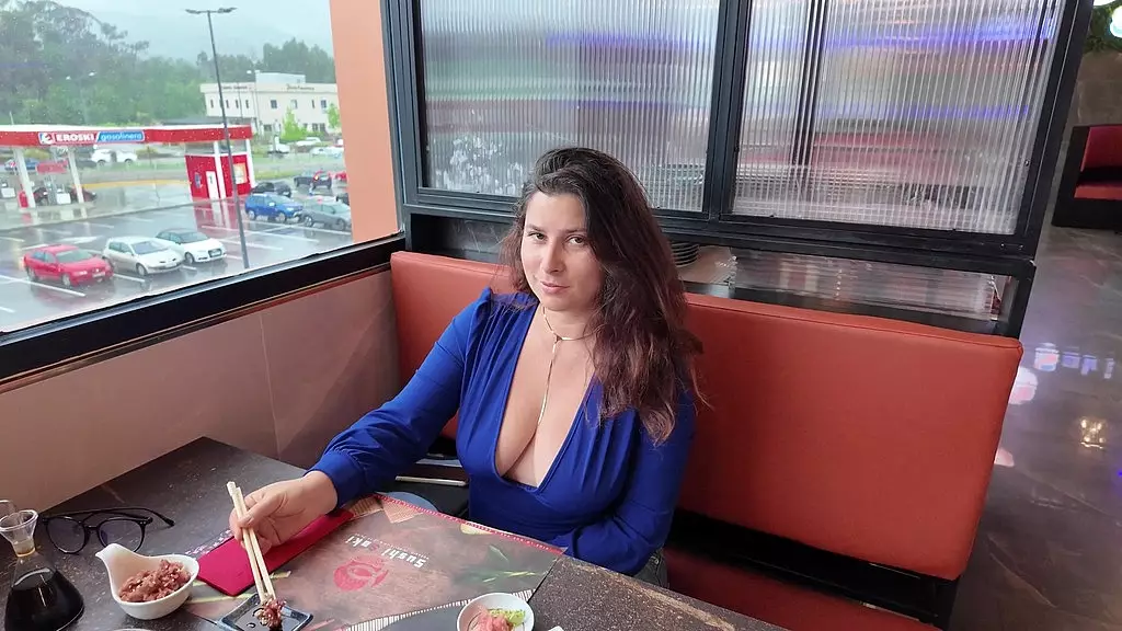 Stepson Feeds Mom His Thick Uncut Cock
