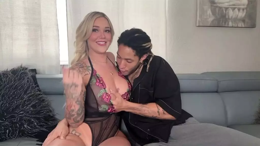 Thick Ass Girl Next Door Gets Anal Creampie