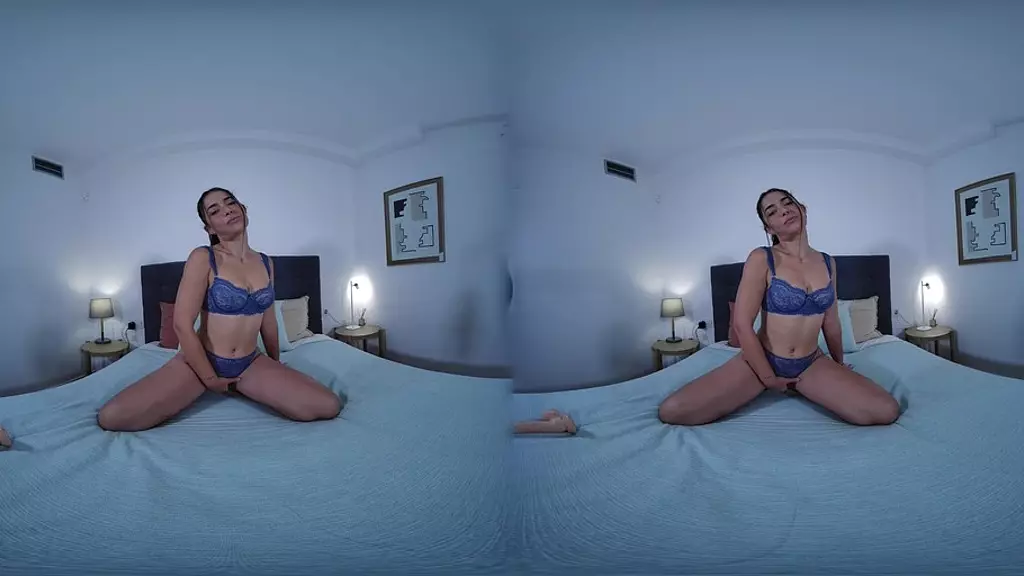 Blonde Bombshell Nuria Millan's Insatiable VR Blowjob