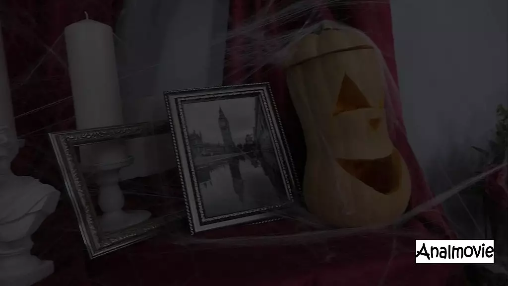Margo Von Teese's Anal Halloween Treat