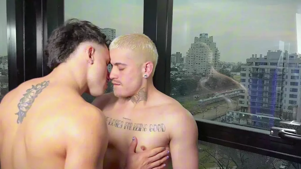 Latina Lesbians Dh Zayd and Drago Get Wild