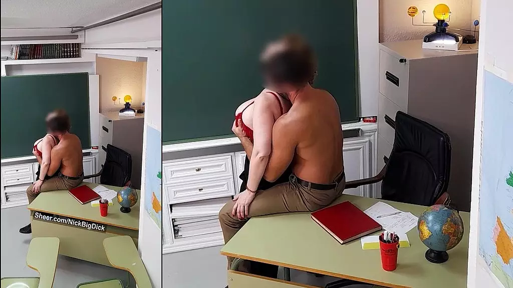 Professors Fuck in University After Class