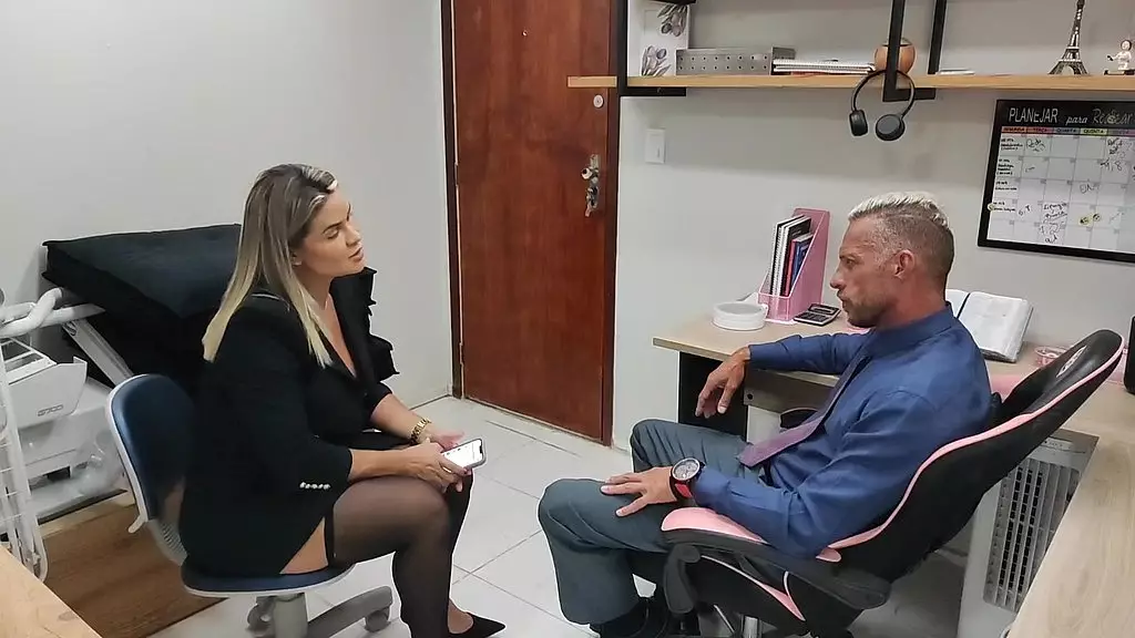 Caught on Camera: Luna Oliveira's Desperate Blowjob Bargain