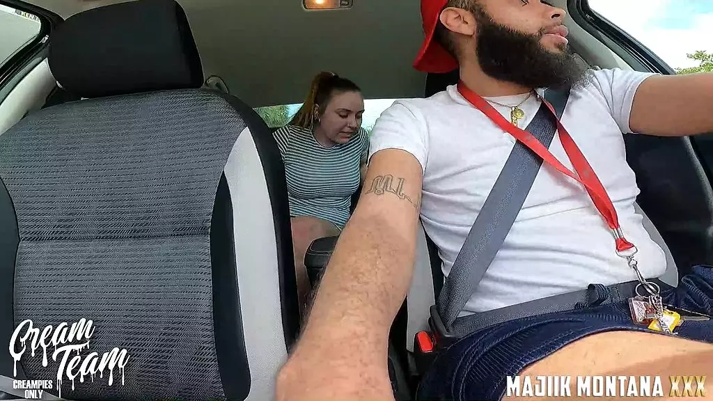 PAWG Gracie Squirts Takes Majiik Montana's Thick BBC
