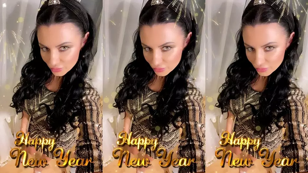 Lesbian Latina MILF Ania Kinski's New Year Orgasm