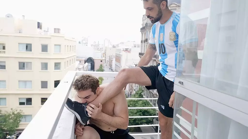 MasterVitor's Foot Fetish Frenzy