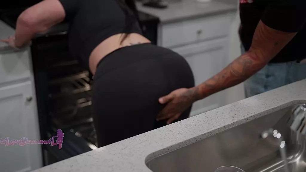 Devon's BBC creampie orgy