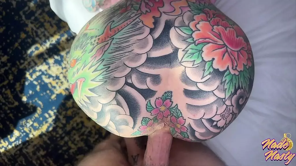 Tatted Slut Tiger Lilly's Anal Worship