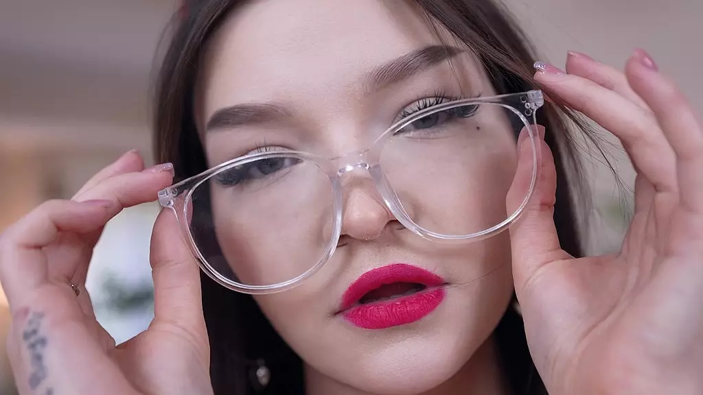 Virgin Butterfly's Hardcore Debut with Four Big Cocks