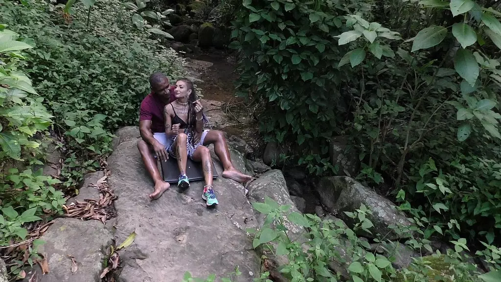 Wild Outdoor Fuck with Caroleta Roots