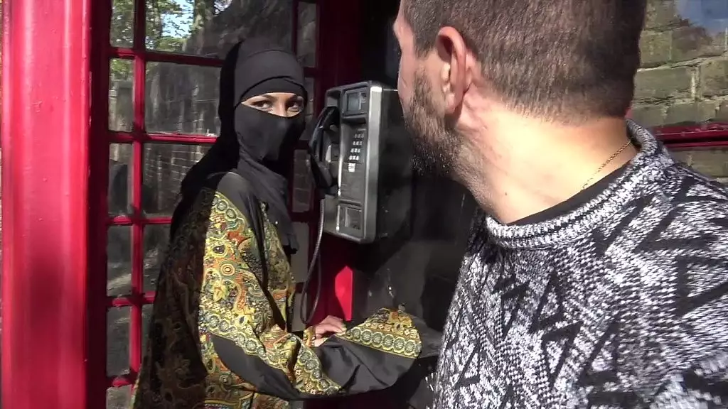 Arab Slut Takes Massive Cumshot on Burka