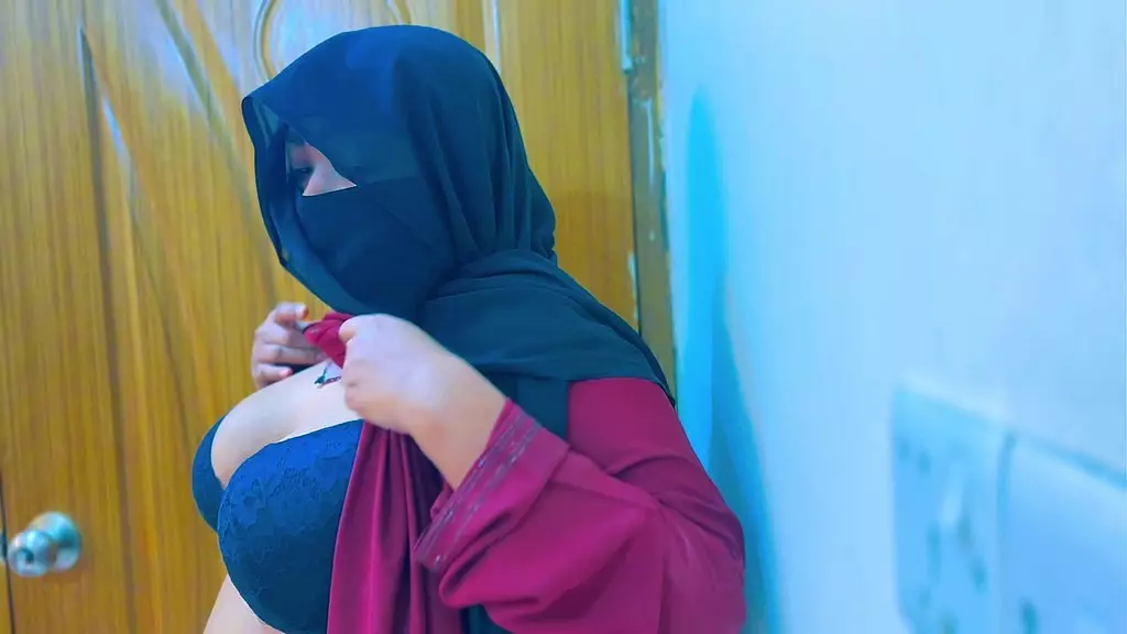 Boss Catches Hot Maid Hotanippe Masturbating at Work