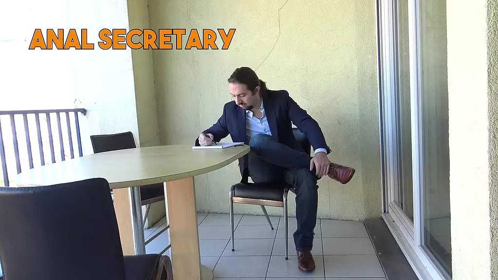 LetyHowl's Anal Secretary
