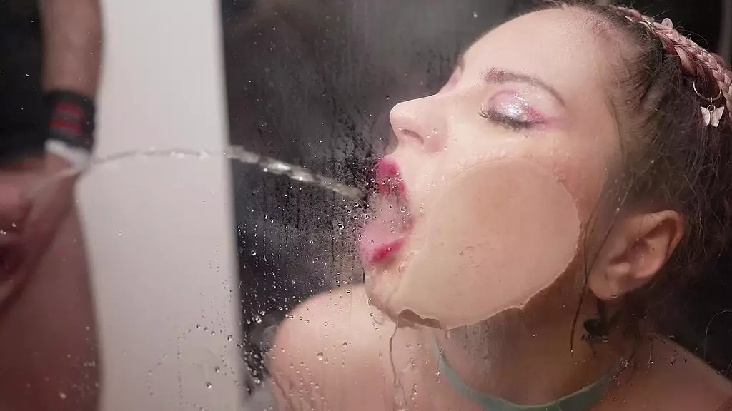 Pissing Sluts Unleashed by GGG-JohnThompson