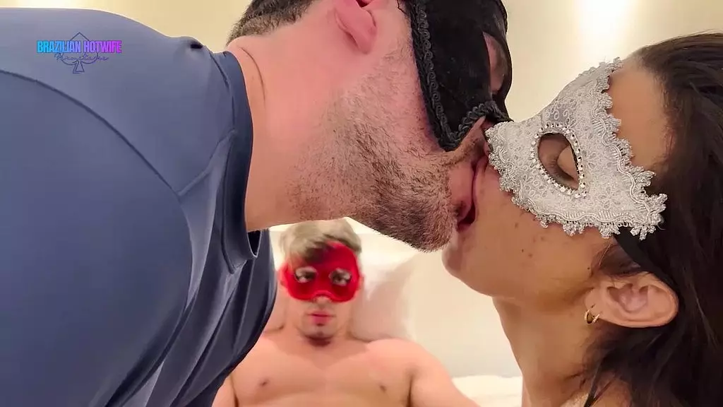 Brazilian Hotwife's Insatiable BBC Anal Creampie