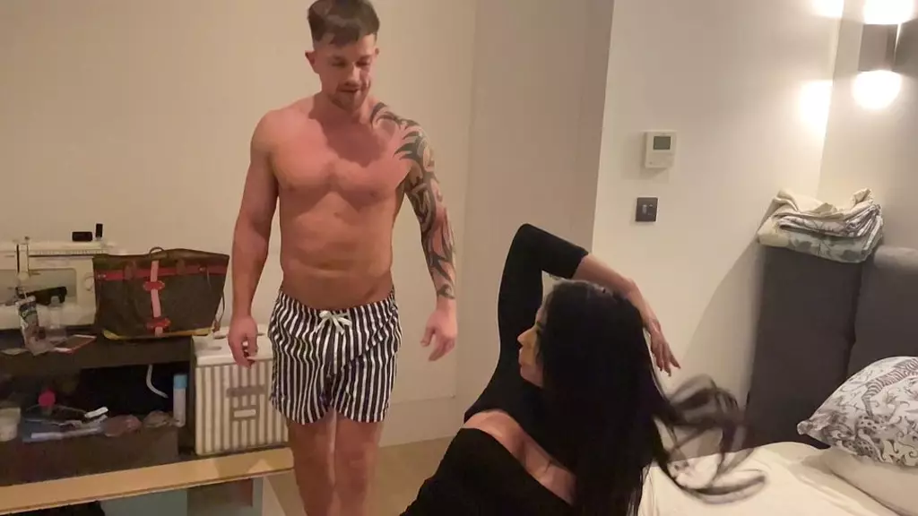 British Stud Fucks Me Raw at Home