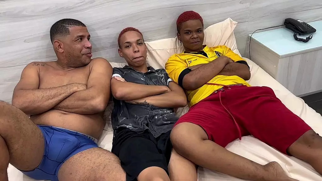 Kauan and Felipe Tag Team Leo Ogro in Raw Threesome