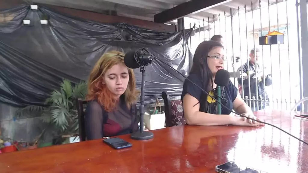 Russian Lesbians in Wild Tantric Massage Orgy