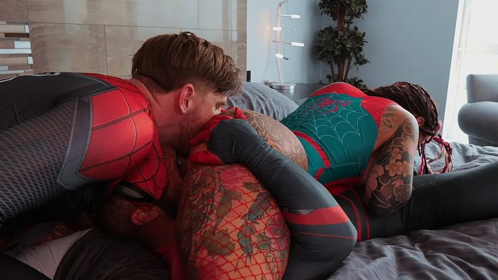 Tattooed Babe Mandi Cat Takes on Two Hung Spiders