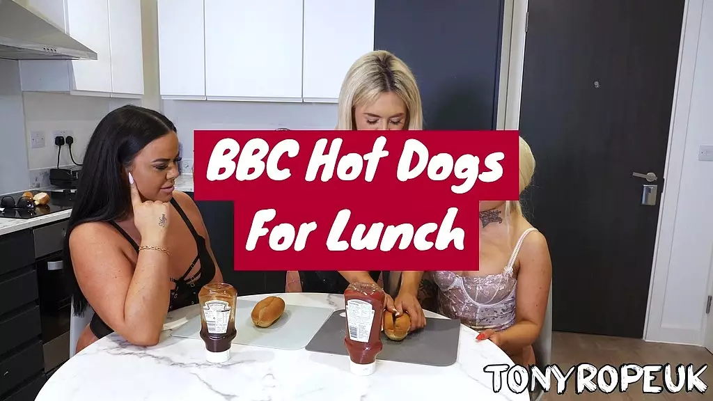 KyKyBabyy's BBC Lunch Party