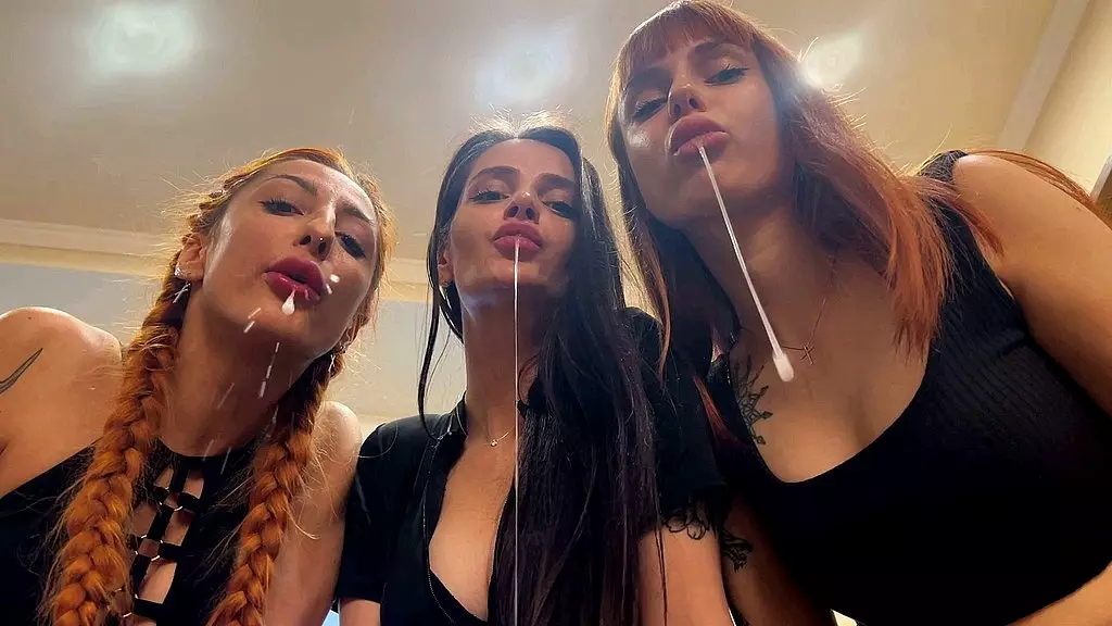 Triple Threat Spit Queens