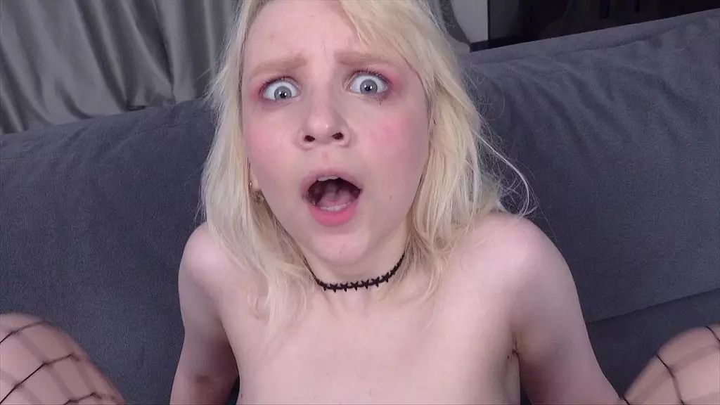 Teen Sweetie Doll's Anal Debut: Rough Sex & Squirt