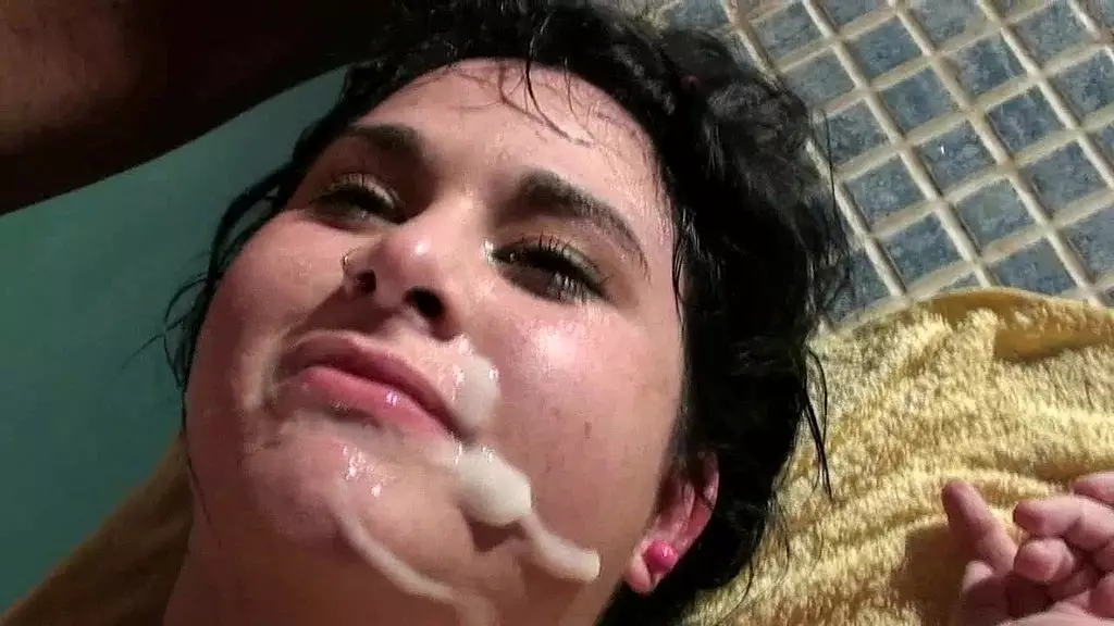 Blonde Milf Mariabrunoymaria Takes Double Anal and a Facial