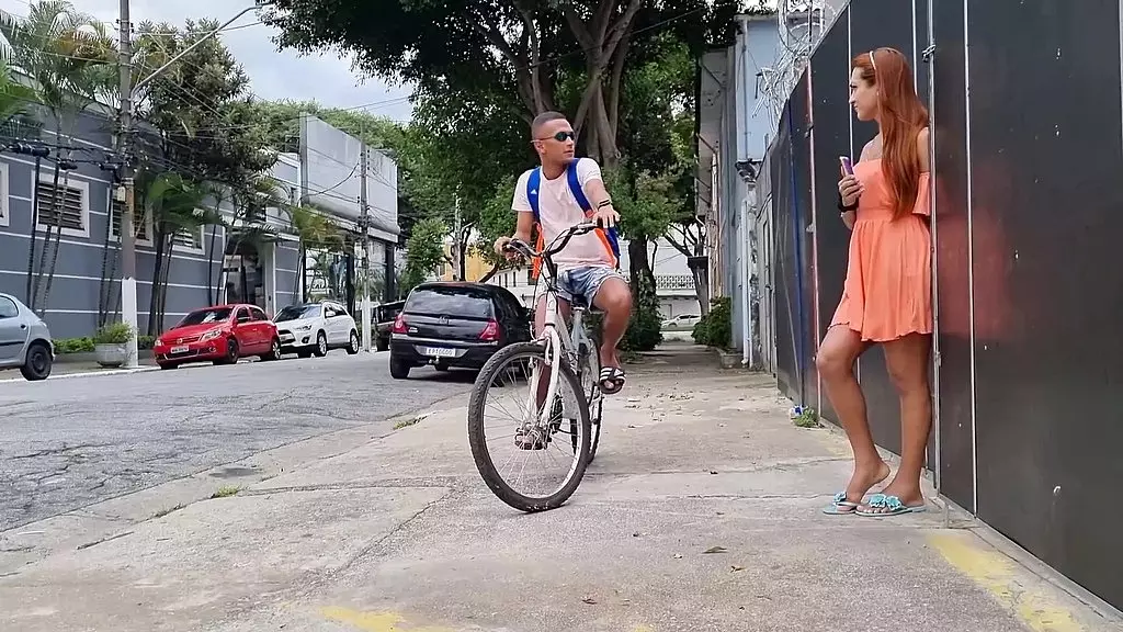 Stranger Fucks Latina on Abandoned Bus