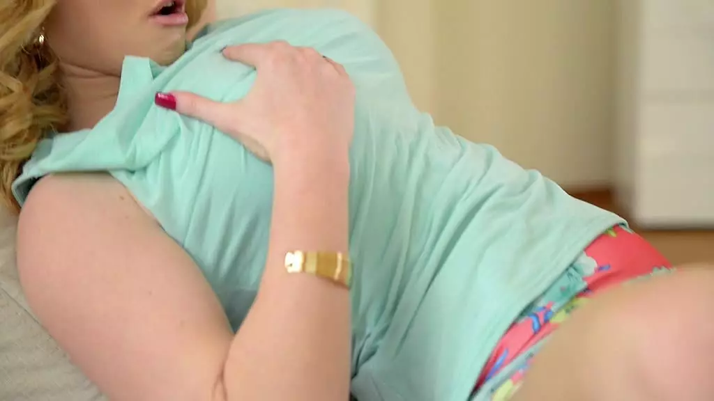 Tasha Holz Goes Wild with Anal Toys