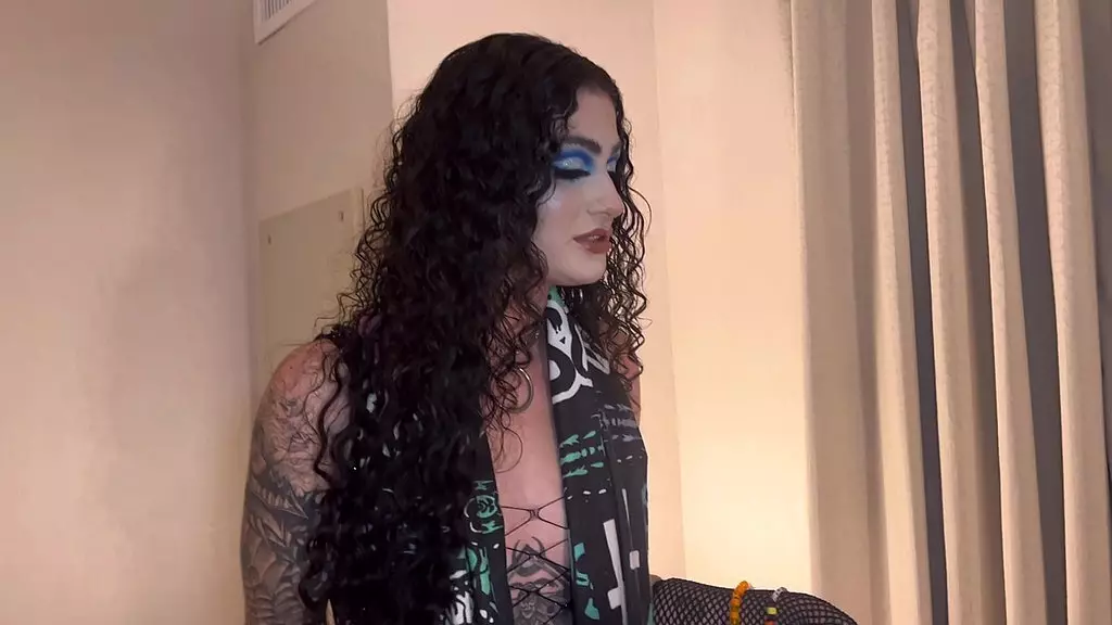 Goth Girl Lydia Black's Insatiable Anal Cravings