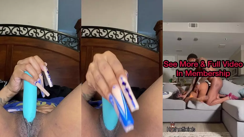 Sneaky Step Mom Vibing