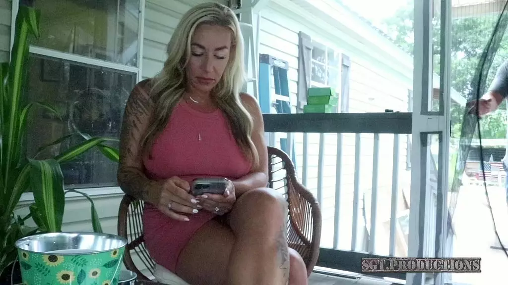 Lazy Latina Milf's AnalLesson