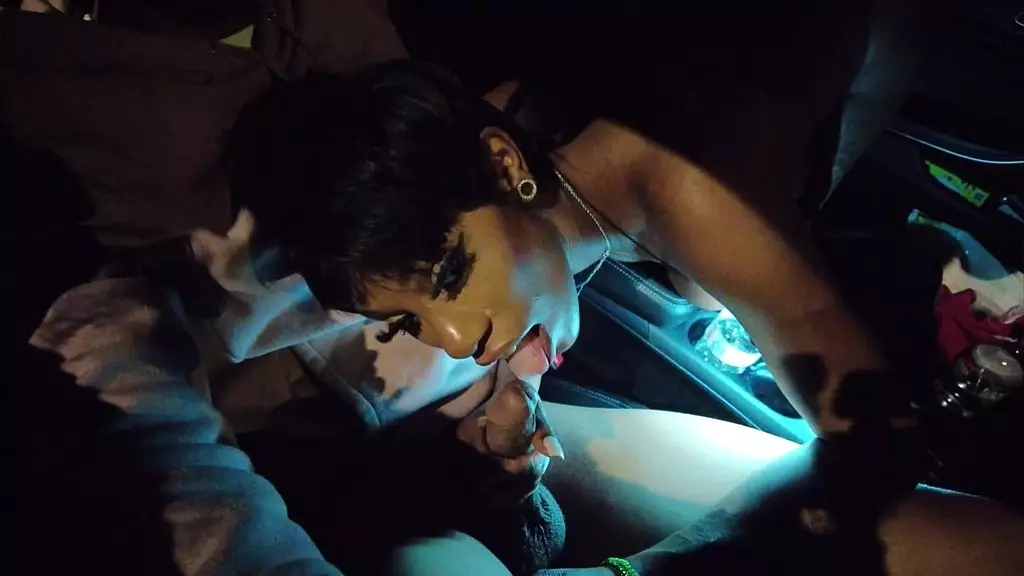 Rapper's Porsche Anal Reward