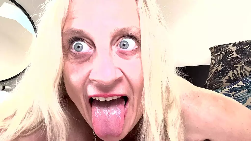 Andrea's Epic Anal Closeups & Orgasm