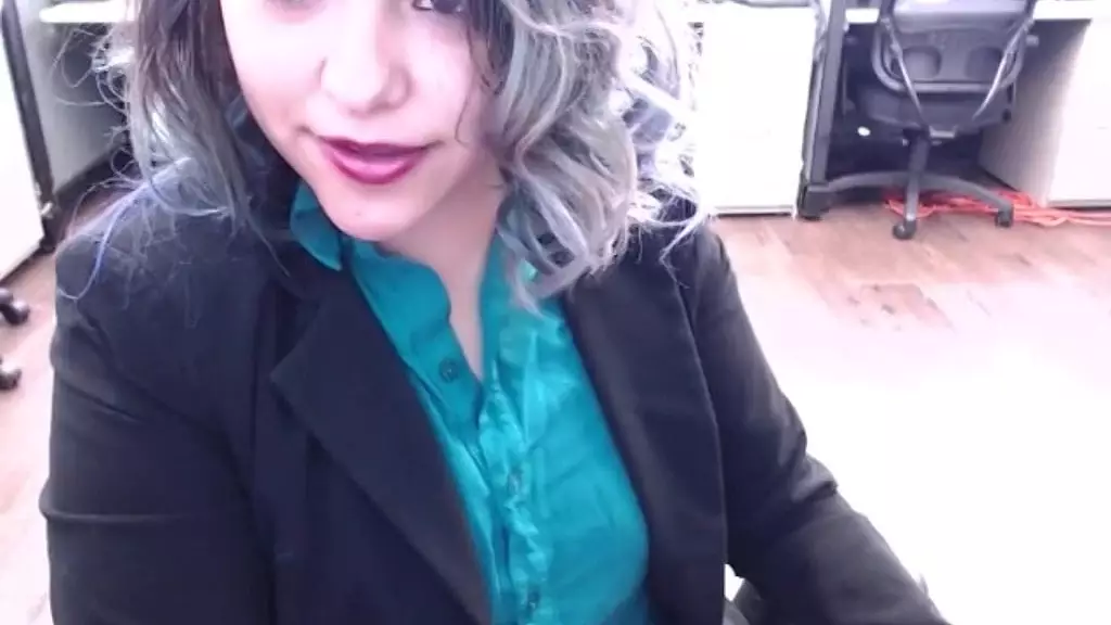 Ecstasyxxx Unleashes Her Voluptuous Body in Office MMF 3some