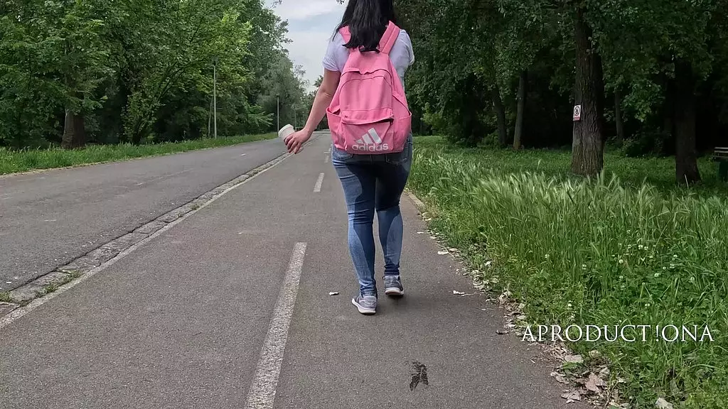 Eva Brooks Wet Juicy Jeans Lake Park Adventure